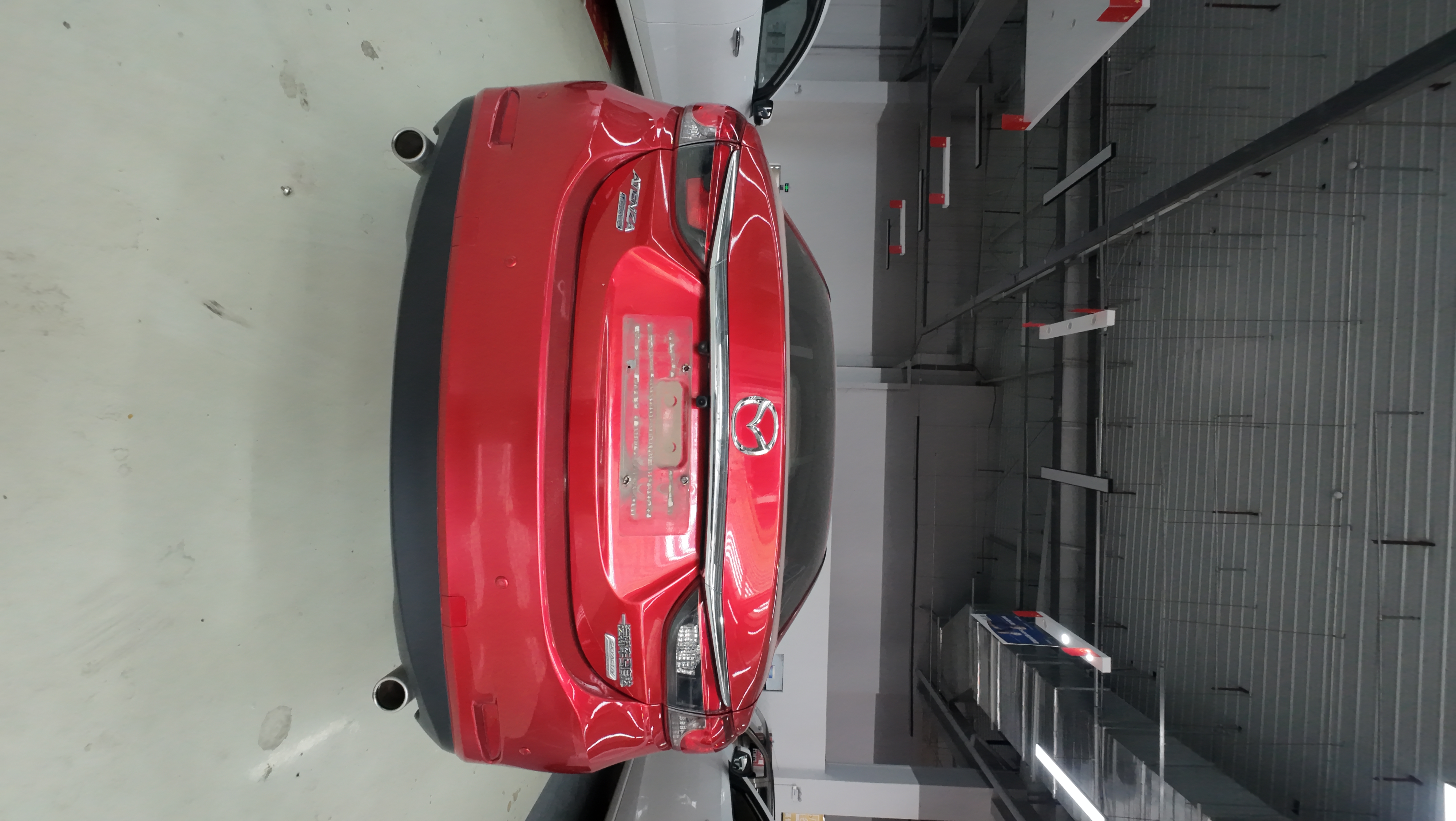 Vehicle photo 3/7