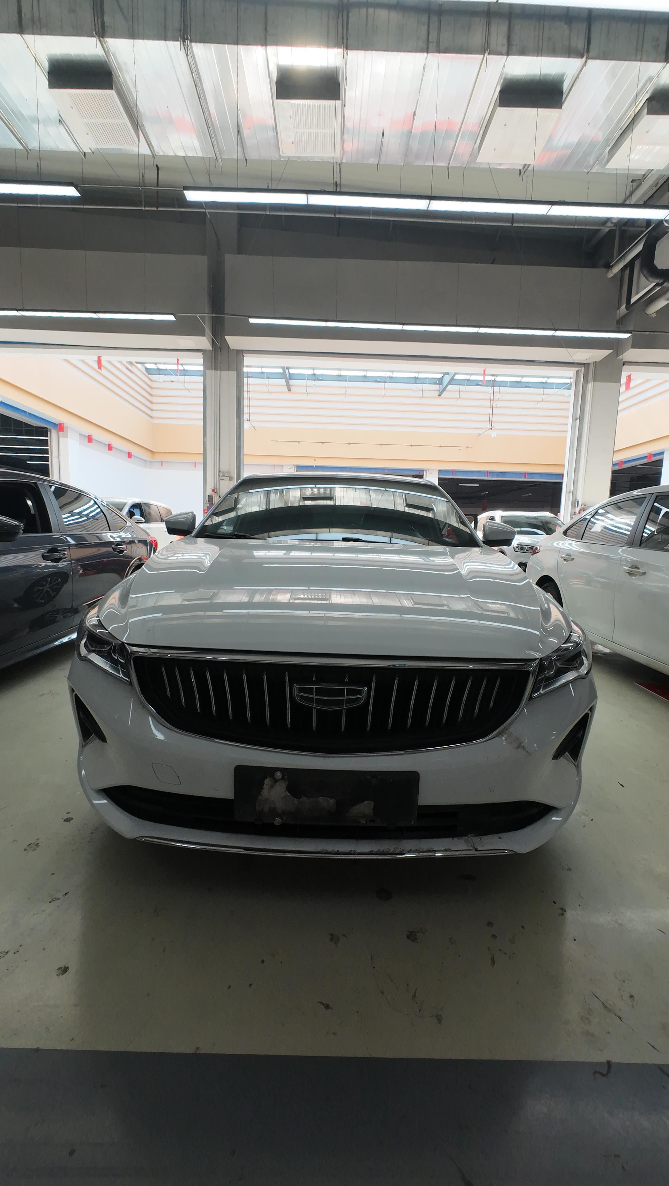 Vehicle photo 1/7